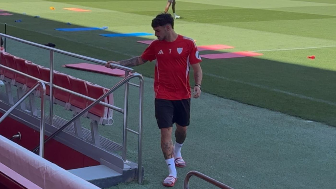 Isaac Romero lucha contra el reloj a 48 horas de la final del Sevilla contra el Espanyol 