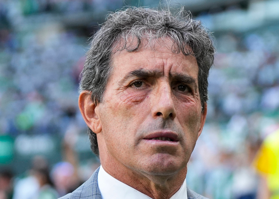 El futuro de Almada como entrenador del Real Oviedo: "Lo importante ahora es el club"