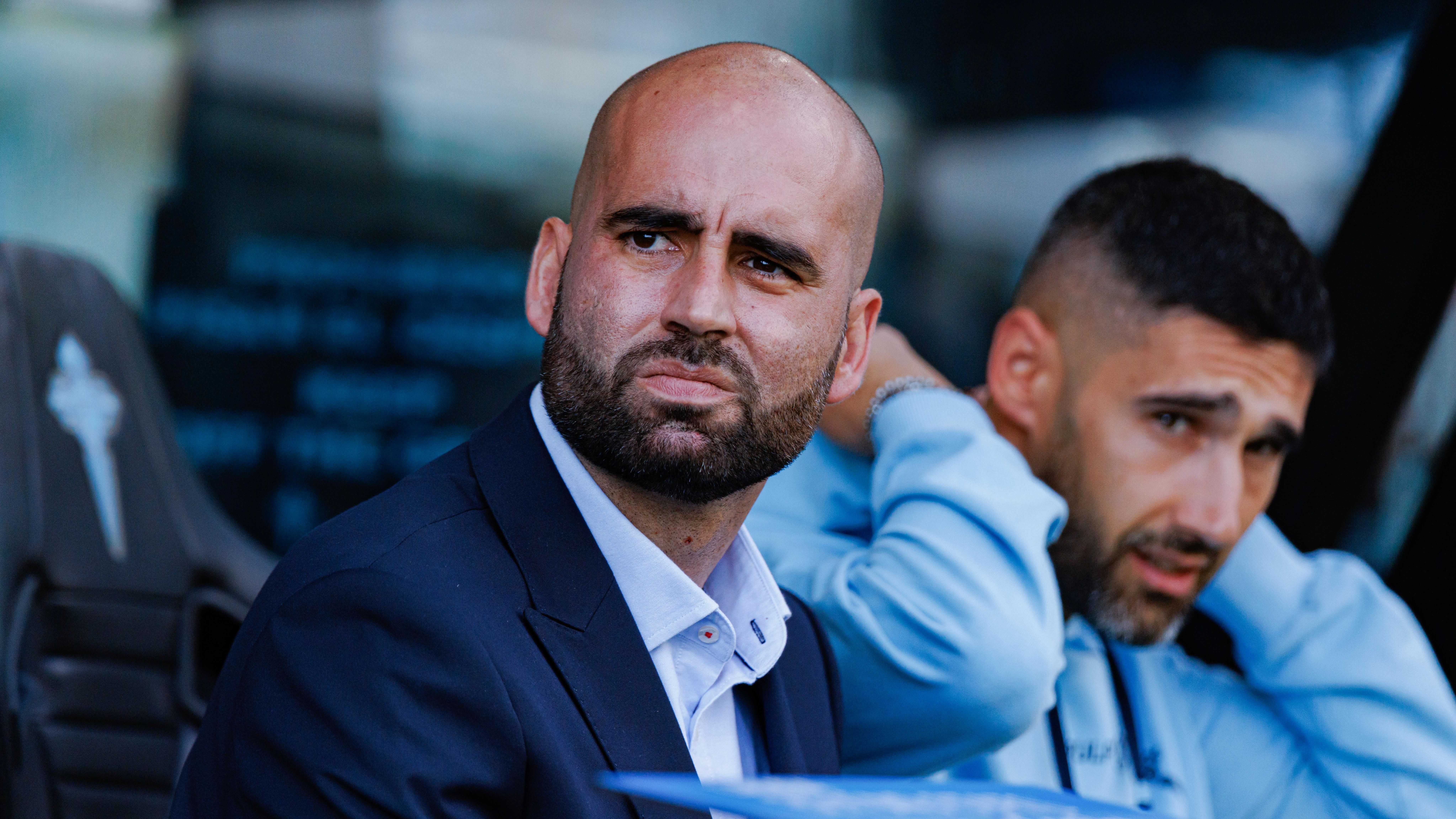 Claudio Giráldez responde contundentemente al interés del Bayer Leverkusen en ficharlo