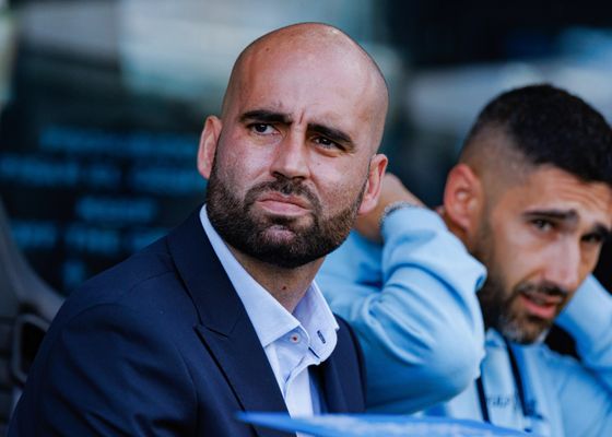 Claudio Giráldez responde contundentemente al interés del Bayer Leverkusen en ficharlo