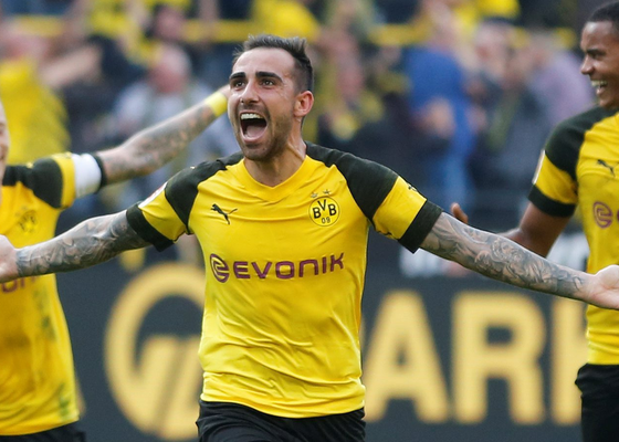 Paco Alcácer aparece como opción en el mercado de fichajes
