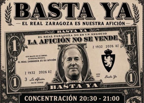 Protesta multitudinaria de la afición del Real Zaragoza contra Jorge Mas ante el posible descenso a Primera RFEF