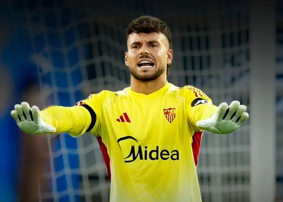El Sevilla confirma oficialmente su primera salida en el mercado invernal de fichajes: Álvaro Ferllo se desvincula y negocia con el Deportivo de La Coruña 