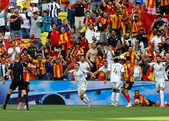 Los Ángeles 0-1 Es Tunis: Belaïli aprieta las tuercas al Chelsea 