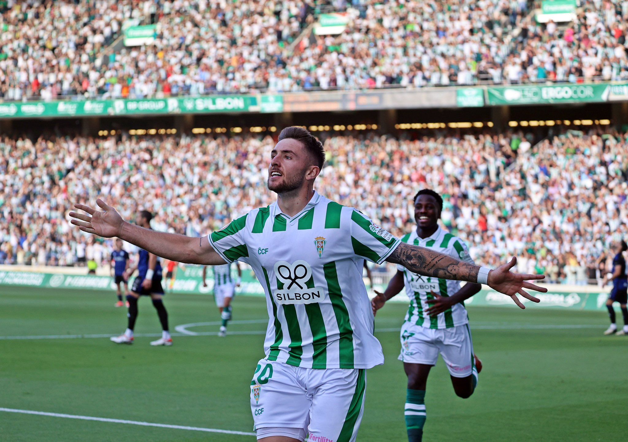 Dos históricos andaluces como Málaga y Córdoba, a un paso del fútbol profesional
