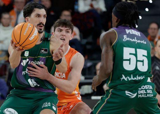 Así queda la clasificación de la Liga ACB tras la derrota del Valencia y las victorias de Madrid y Barça en la jornada 15