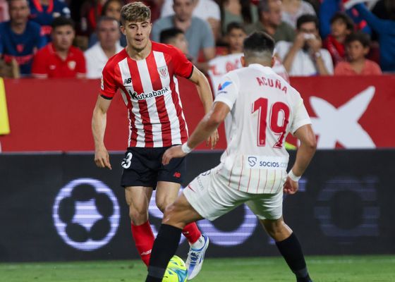 El futuro de Nico Serrano en el Athletic "depende de Nico Williams"