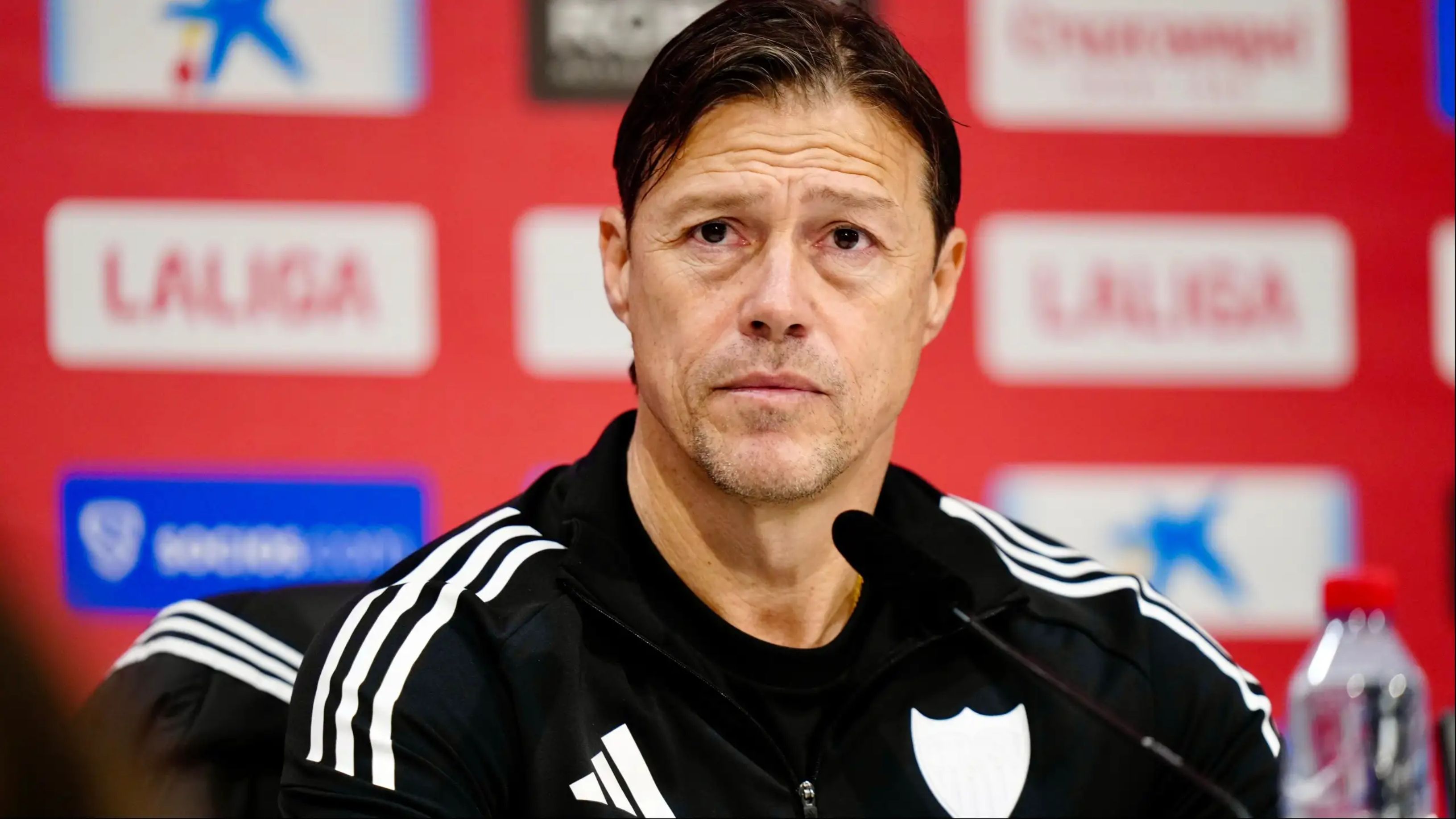 Almeyda, tajante: "No hablaré nunca más con ningún árbitro, ni para bien ni para mal, yo no puedo, otros sí, me pondré un cubrebocas"