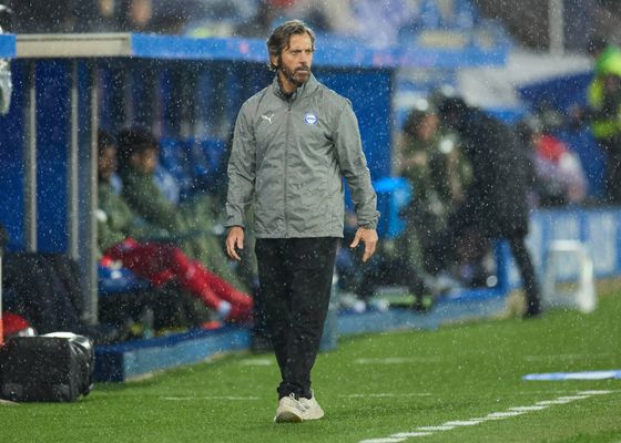 Quique Sánchez Flores, explota por el añadido: "Llevamos 18 minutos de descuento en dos partidos, me parece una barbaridad"