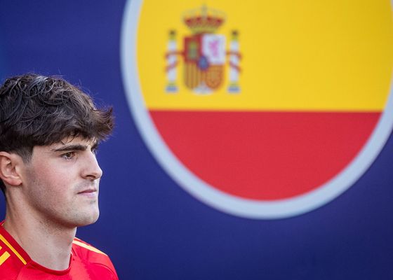 Javi Guerra explota en el momento clave y apunta a la lista de Luis de la Fuente