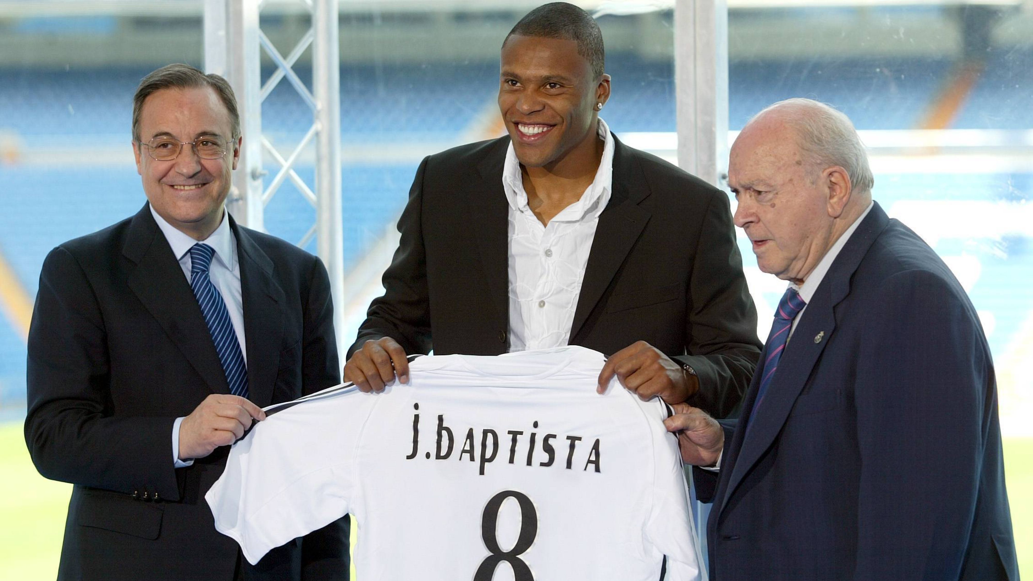 Vuelve Júlio Baptista