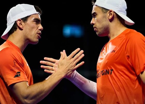 El agente de Augsburger acusa a Juan Lebrón de tirar la semifinal de Miami: "Energúmeno, sinvergüenza..."