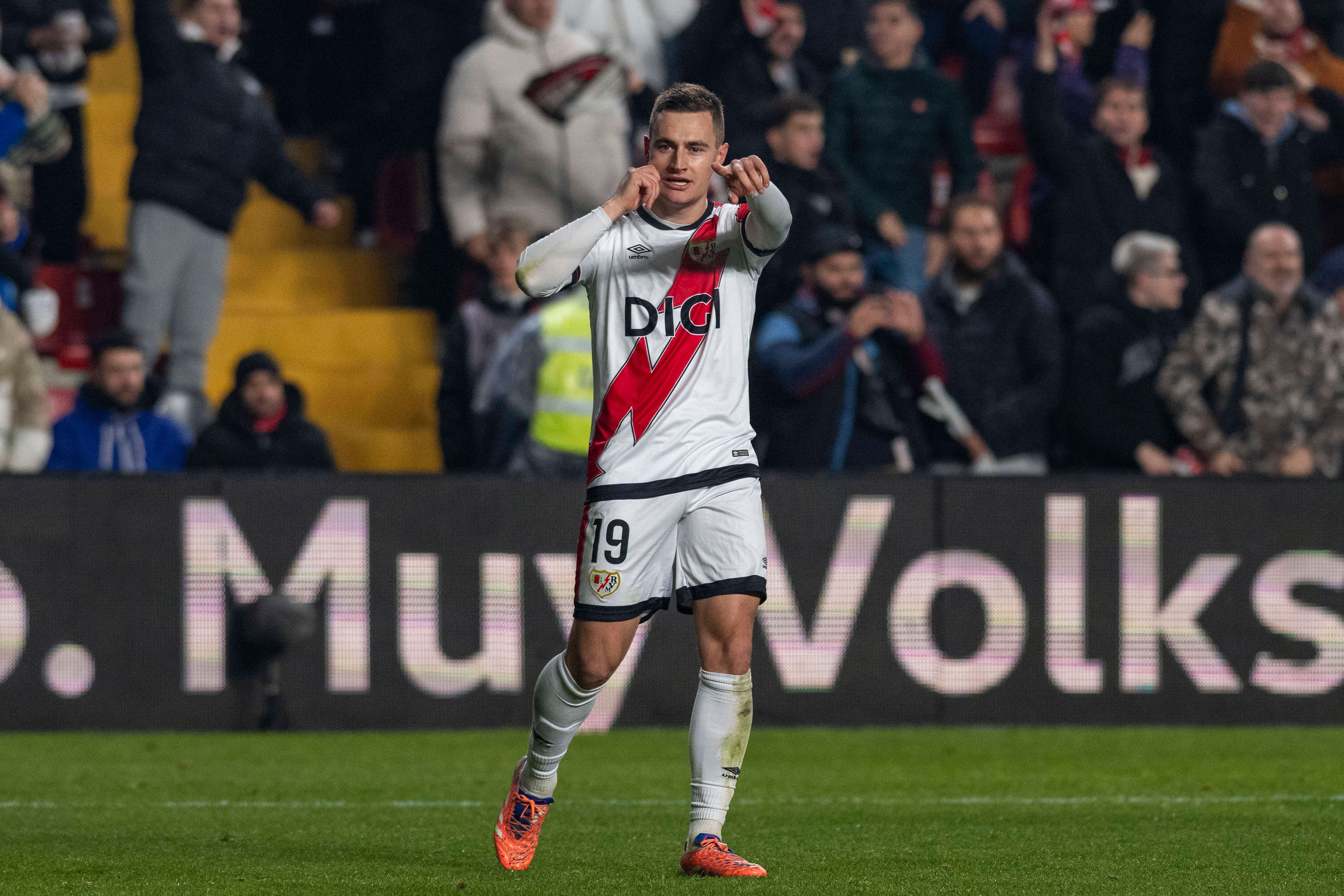 Jorge de Frutos sigue haciendo méritos para volver a recibir la llamada de Luis de la Fuente