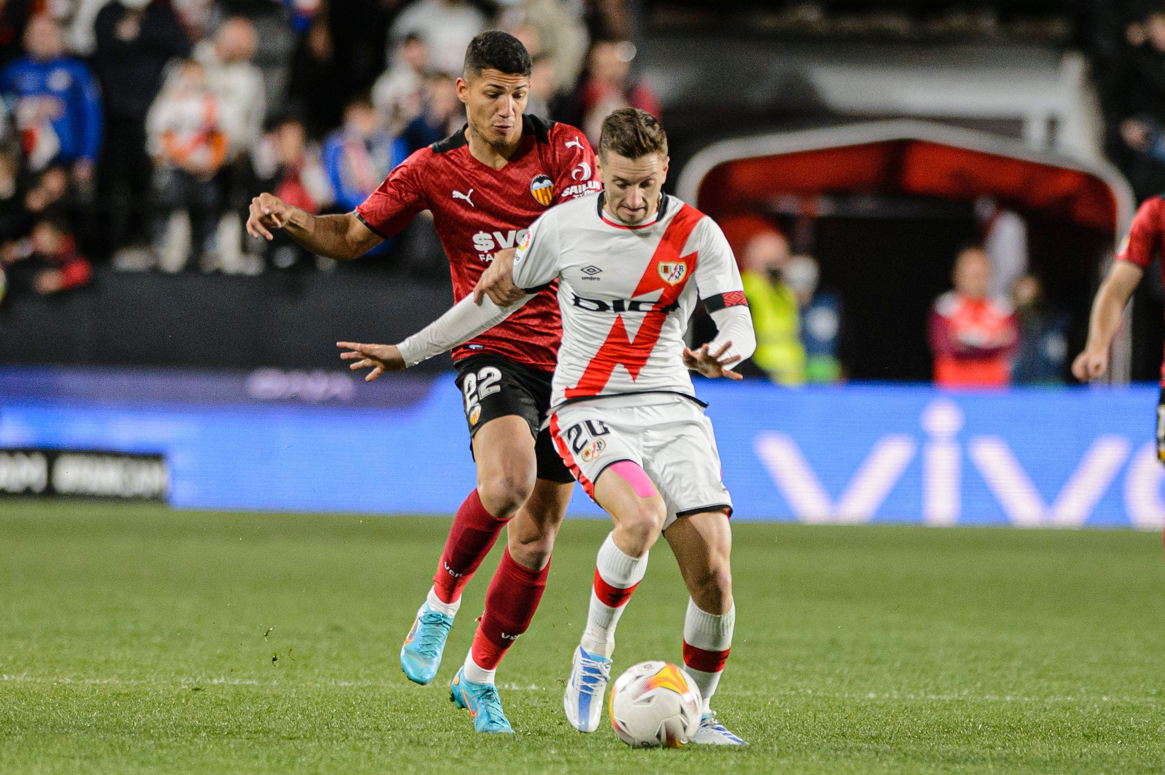 Valencia - Rayo Vallecano: horario, canal y dónde ver en TV y online hoy el partido de LaLiga EA Sports