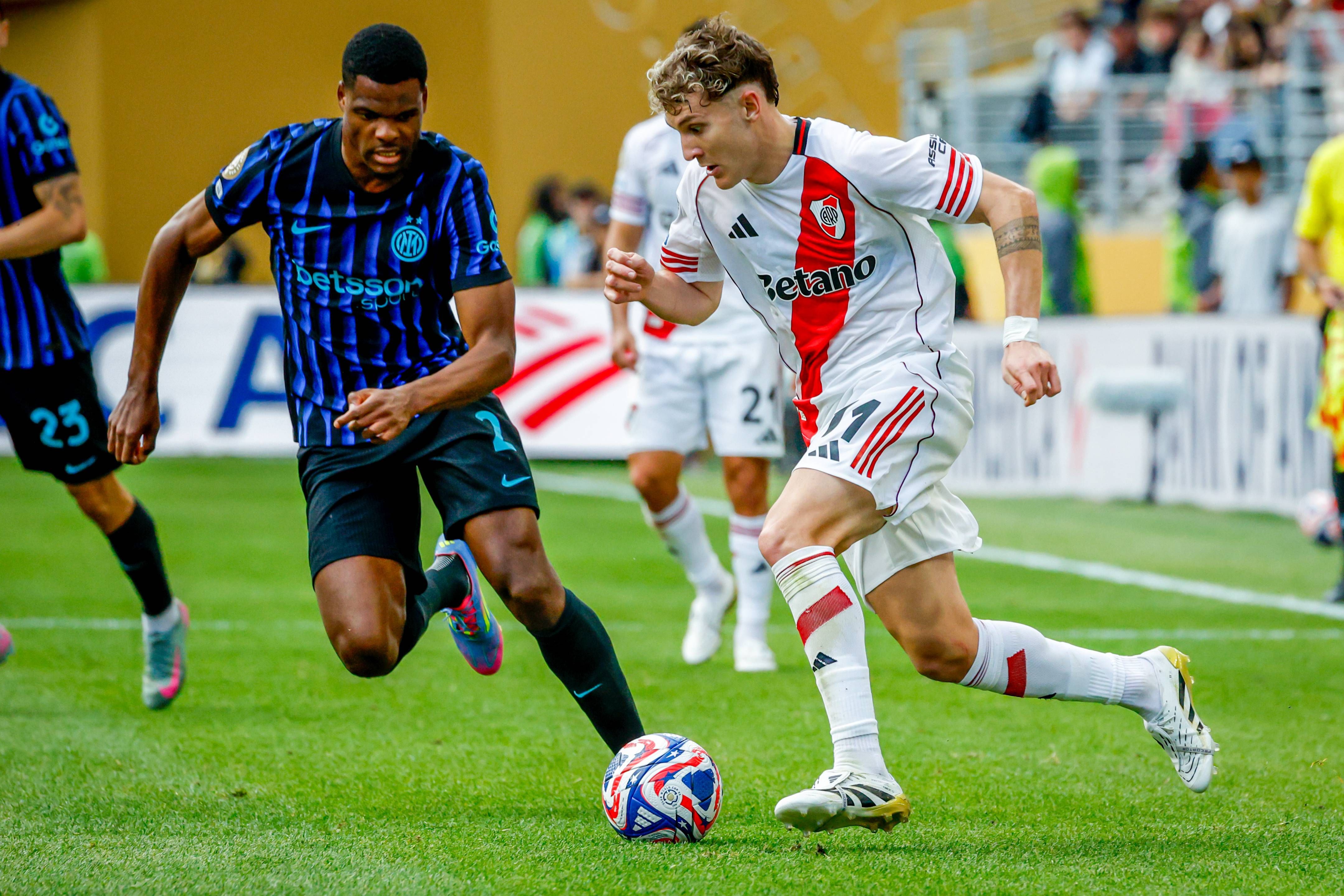 Inter 2-0 River Plate: Disgusto ‘Monumental’