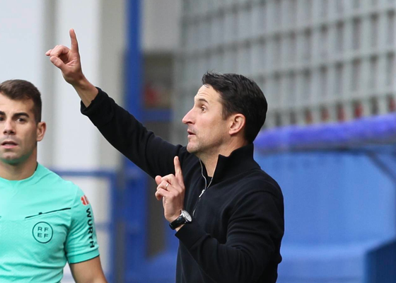 El Eibar no disipa las dudas con Beñat San José