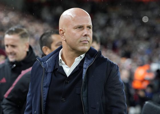 Arne Slot recupera a su estrella para "uno de los partidos más grandes del fútbol mundial"