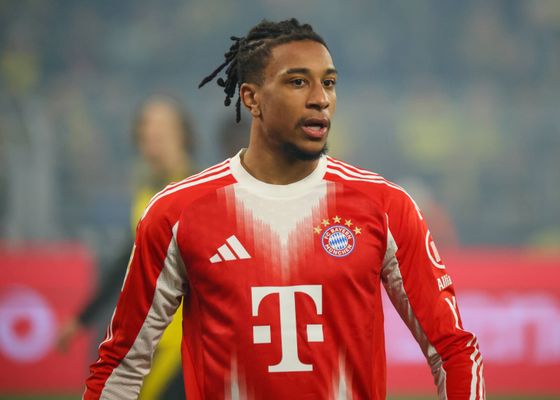 El Bayern blinda a Olise: su renovación hasta 2029 frena el interés del Liverpool