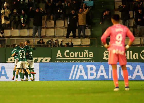 La locura en Ferrol con el Sevilla FC, que agota las entradas