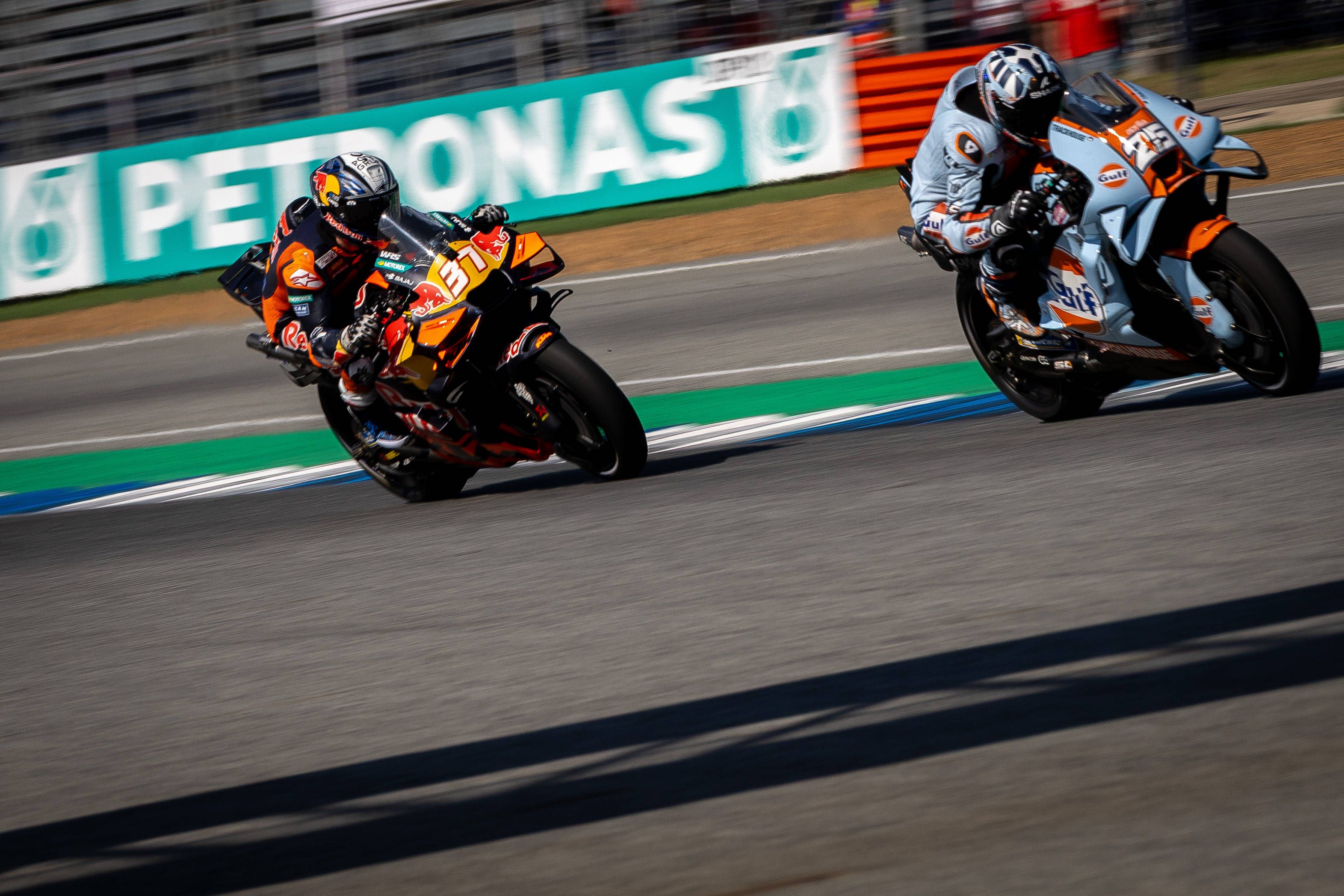 Así queda la clasificación del Mundial de MotoGP 2026 tras el Gran Premio de Tailandia: Pedro Acosta sale líder de Burinam y Marco Bezzecchi pide paso