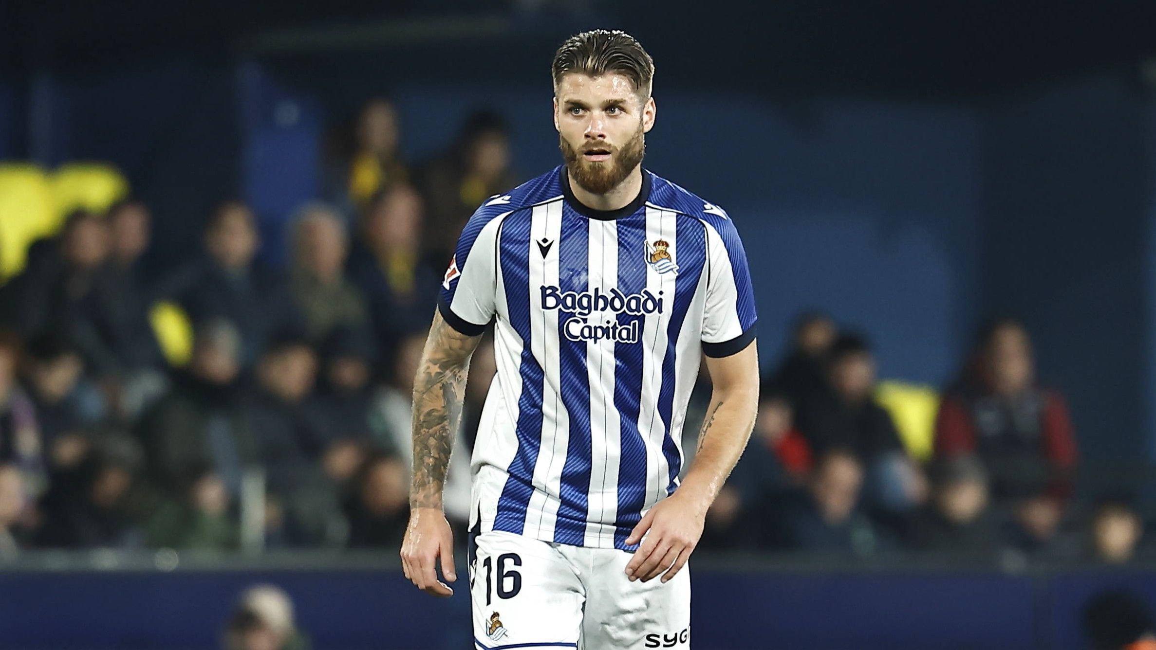 El plan de la Real Sociedad en la posición de central