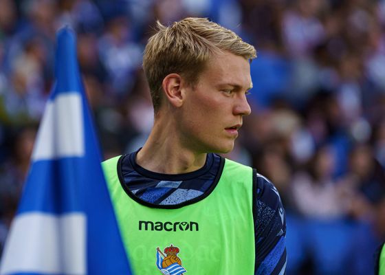 Oskarsson acepta su rol en la Real Sociedad y habla de su calvario con las lesiones
