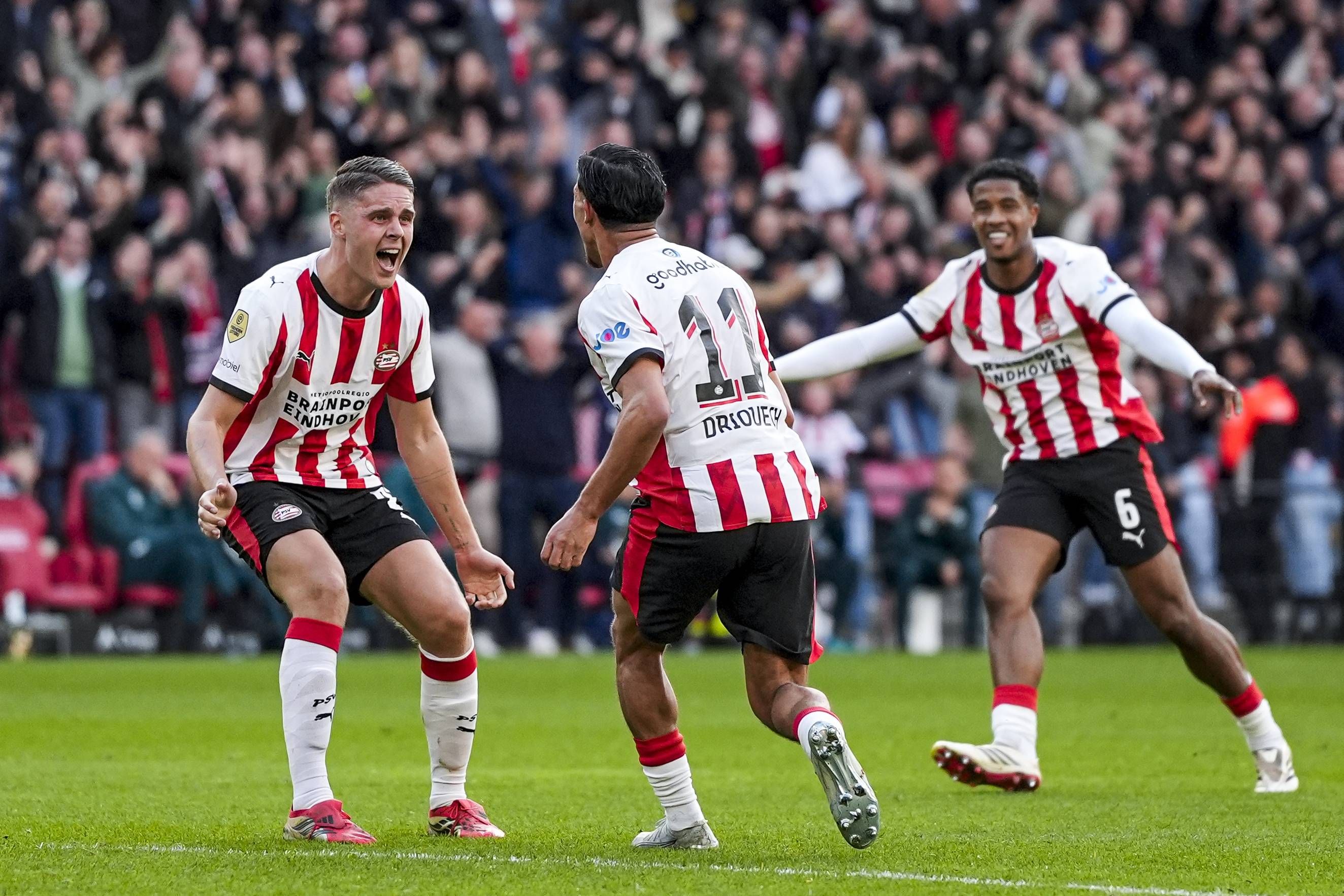 El PSV vuelve a reinar en Países Bajos con una temporada arrolladora