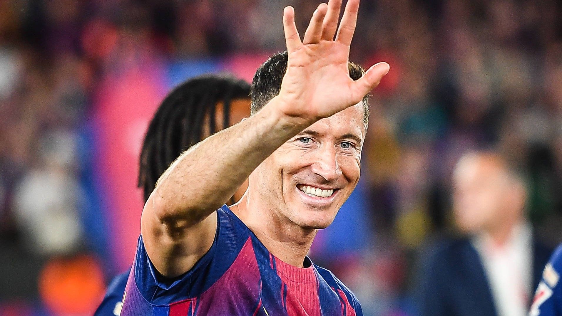Lewandowski anuncia su adiós al FC Barcelona: "Me marcho con la sensación de haber cumplido la misión"