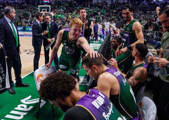 Unicaja sobrevive al 'efecto Fisac'