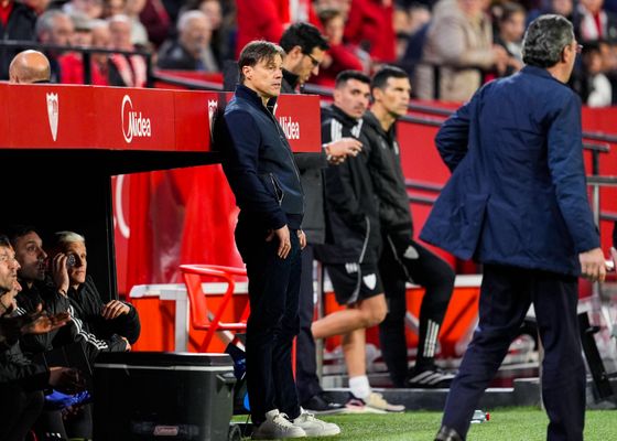 El Sevilla anuncia una segunda reducción de la sanción a Matías Almeyda 