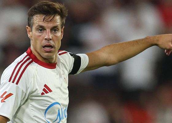 Puerta cerrada a la continuidad garantizada de Azpilicueta en el Sevilla