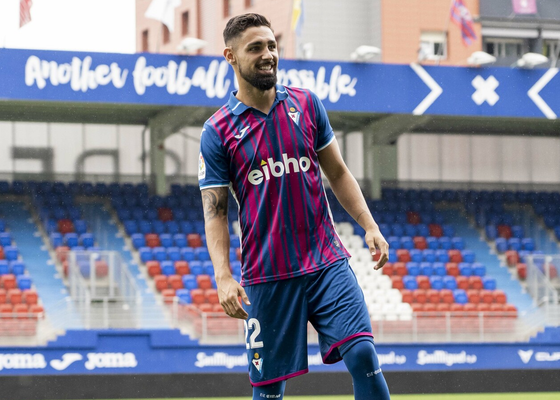 Claro con Athletic Club y Deportivo de la Coruña