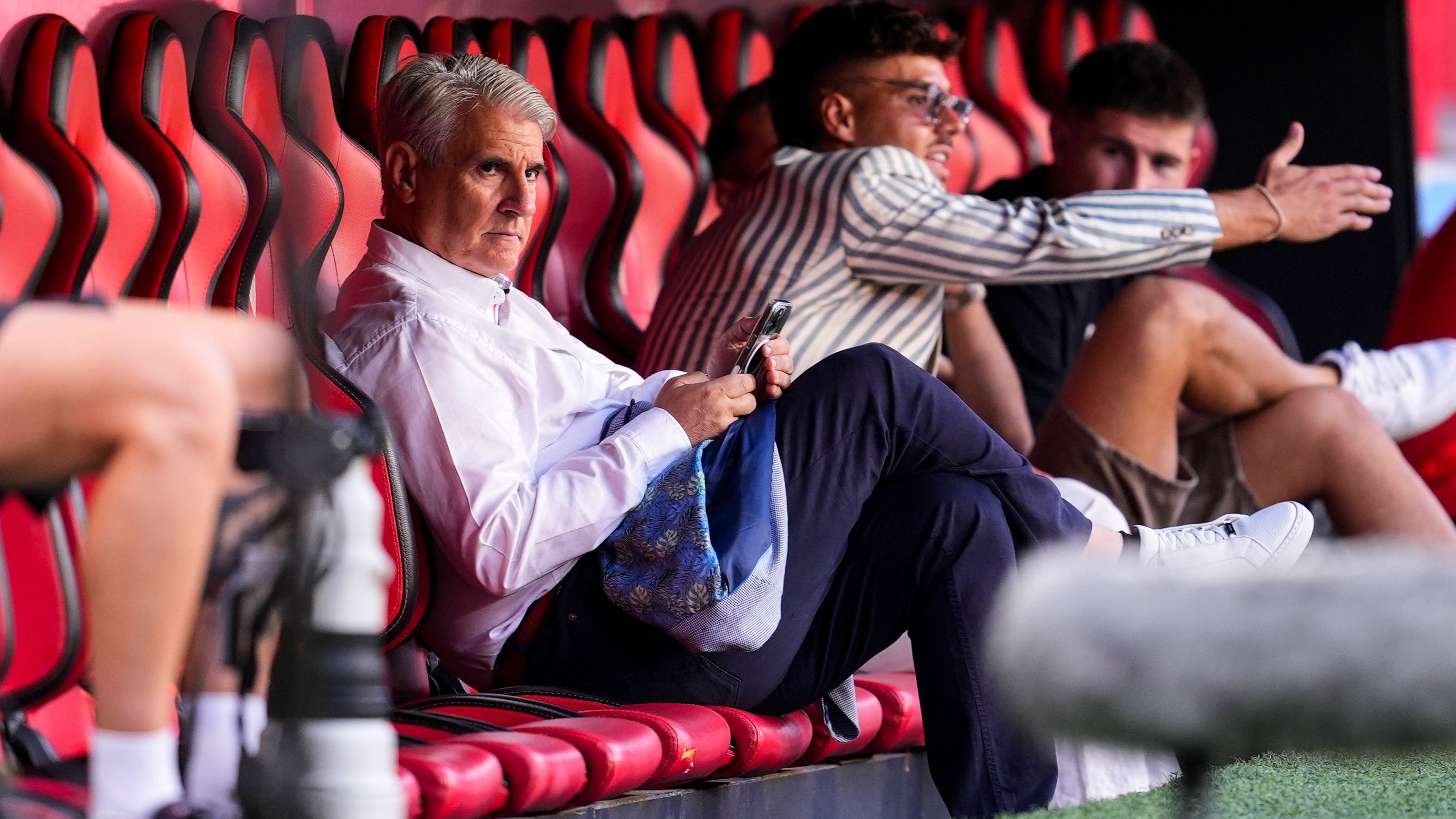 El Sevilla FC acumula nueve entrenadores y tres directores deportivos en menos de cuatro años