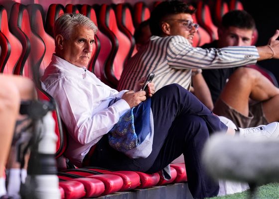 El Sevilla FC acumula nueve entrenadores y tres directores deportivos en menos de cuatro años