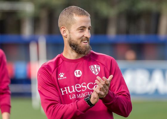 Más vueltas al fichaje de Jorge Pulido por el Almería y el lío con el Huesca
