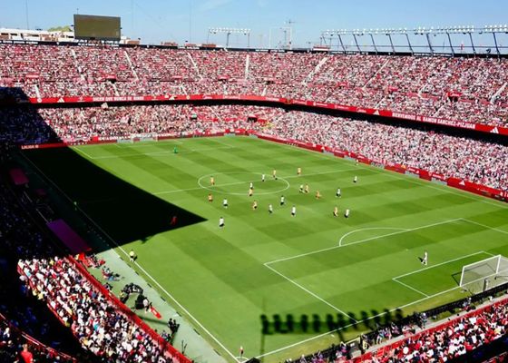 El Sevilla toma medidas para la visita de la Real sociedad con reducción de precios 