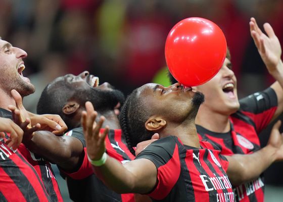  El Milan pasa de ronda en Copa con solvencia (3-0)