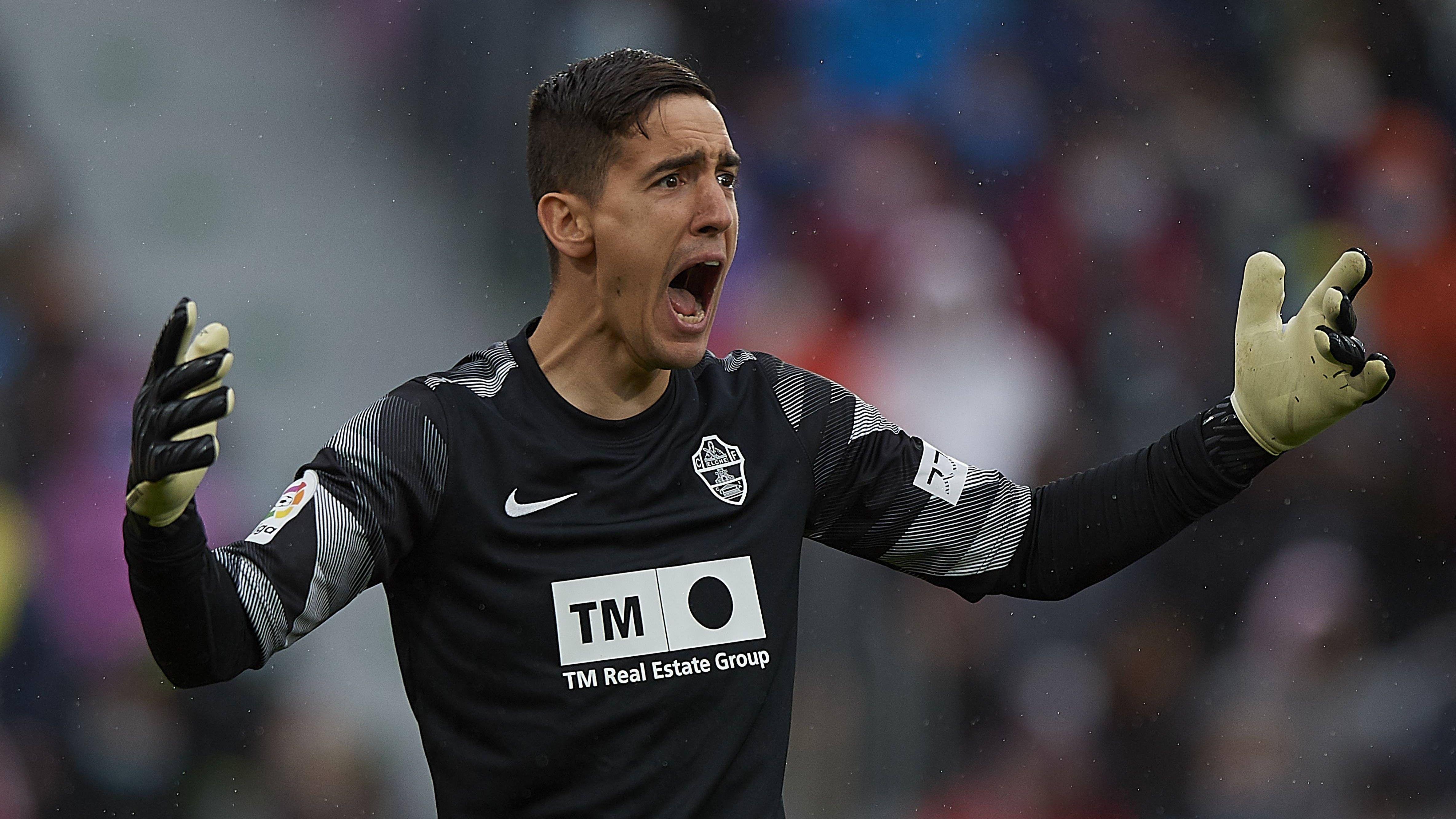 El Tenerife llega a un acuerdo para fichar al portero Edgar Badía