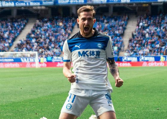 Oviedo 0-1 Alavés: Toni Martínez firma la permanencia de los babazorros en Primera División