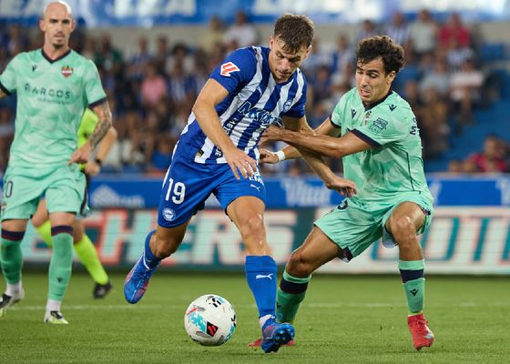 Levante - Alavés: horario, canal y dónde ver hoy en TV la jornada 26 de LaLiga
