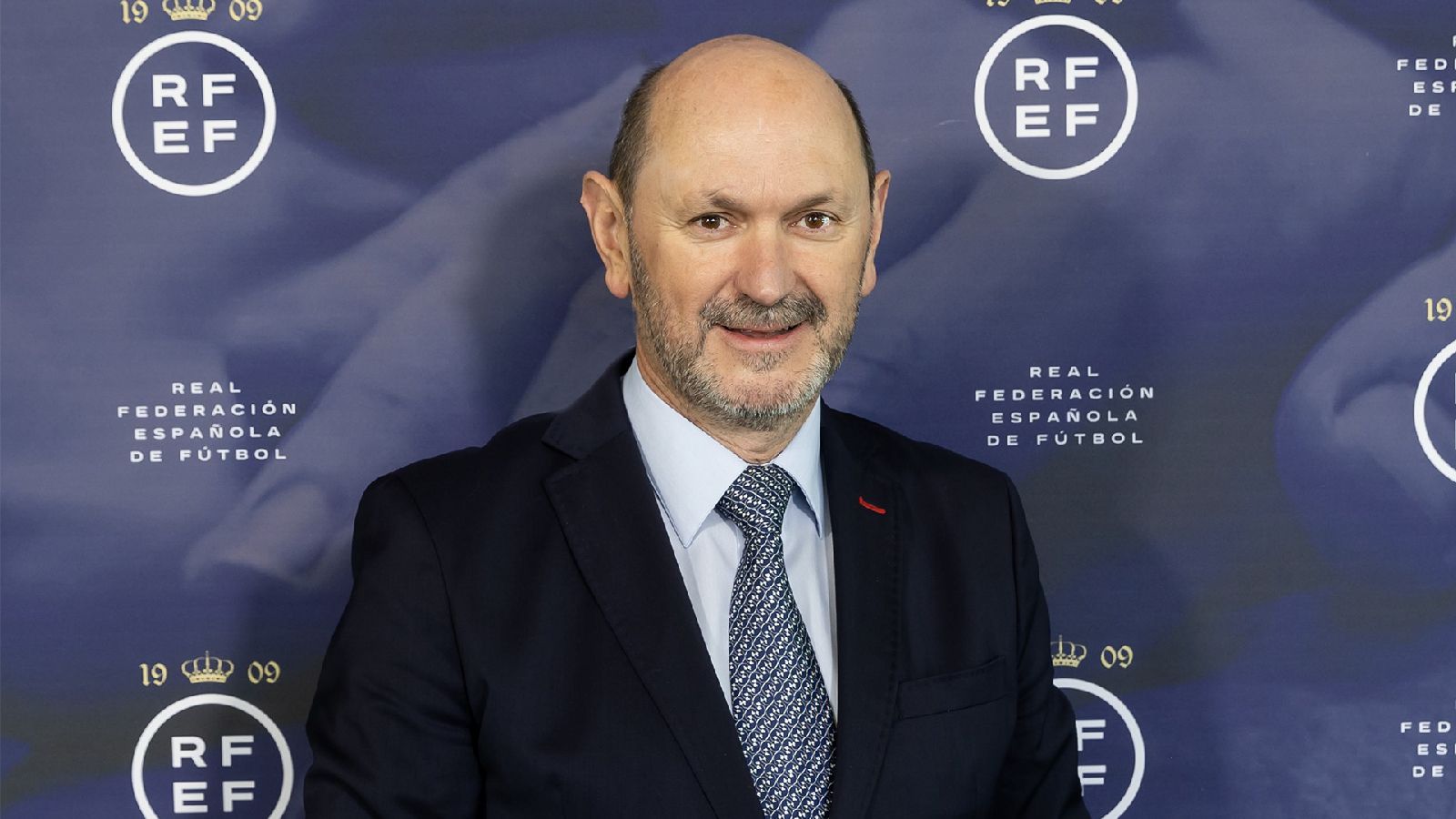 Louzán apela a la unidad del fútbol español y sueña con el Mundial: “La segunda estrella de la Selección es un sueño en el que todos podemos ilusionarnos en este próximo año”