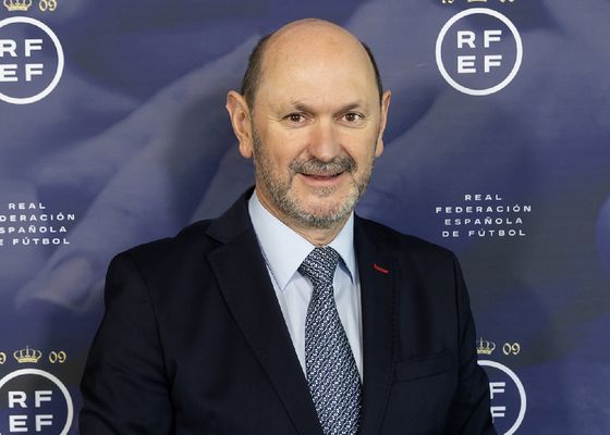 Louzán apela a la unidad del fútbol español y sueña con el Mundial: “La segunda estrella de la Selección es un sueño en el que todos podemos ilusionarnos en este próximo año”