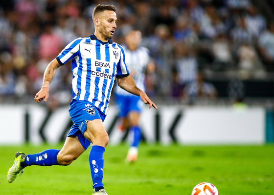 Giro con el fichaje de Sergio Canales