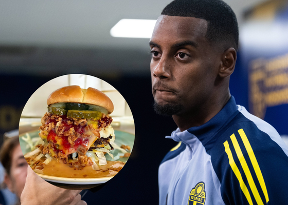 La hamburguesa en honor a Isak que triunfa en Newcastle: 'La rata sueca'