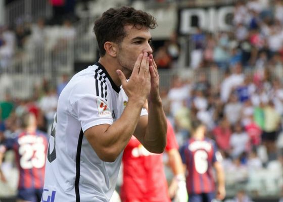 Los tres equipos que disputan el fichaje de Curro Sánchez