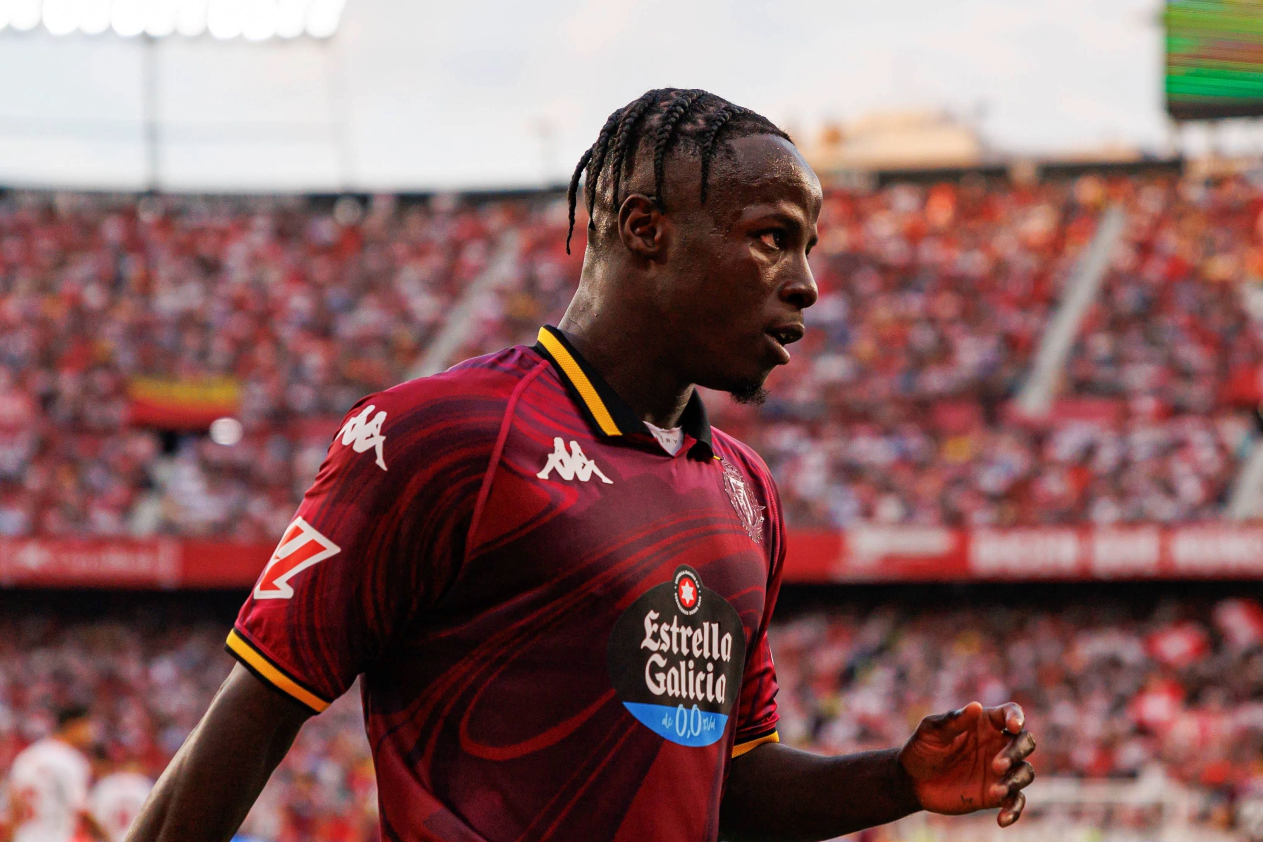 Zaragoza, Elche y Sporting pugnan por el fichaje de Amath Ndiaye