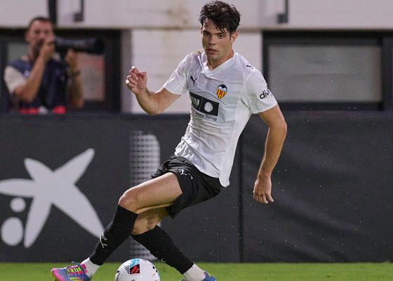 El Rayo le ofrece 1.5 millones al Valencia por Fran Pérez