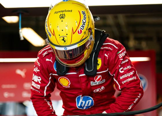 Hamilton y su posible sustituto en Ferrari para 2027