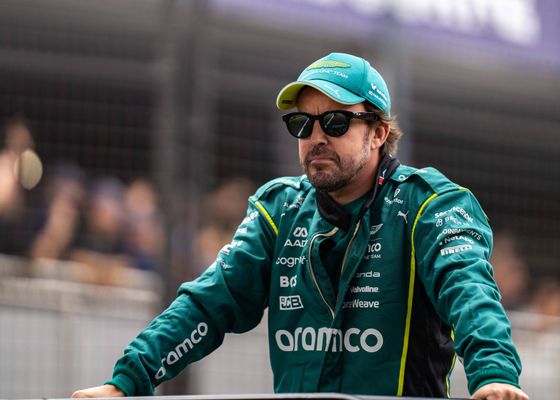 La renovación de Fernando Alonso, sobre la mesa