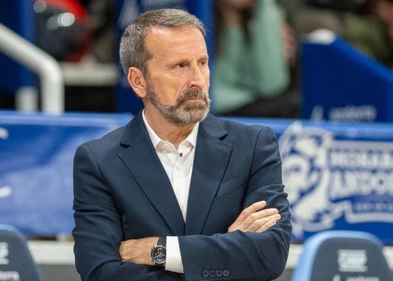Movimiento a la desesperada del Zaragoza para evitar el descenso